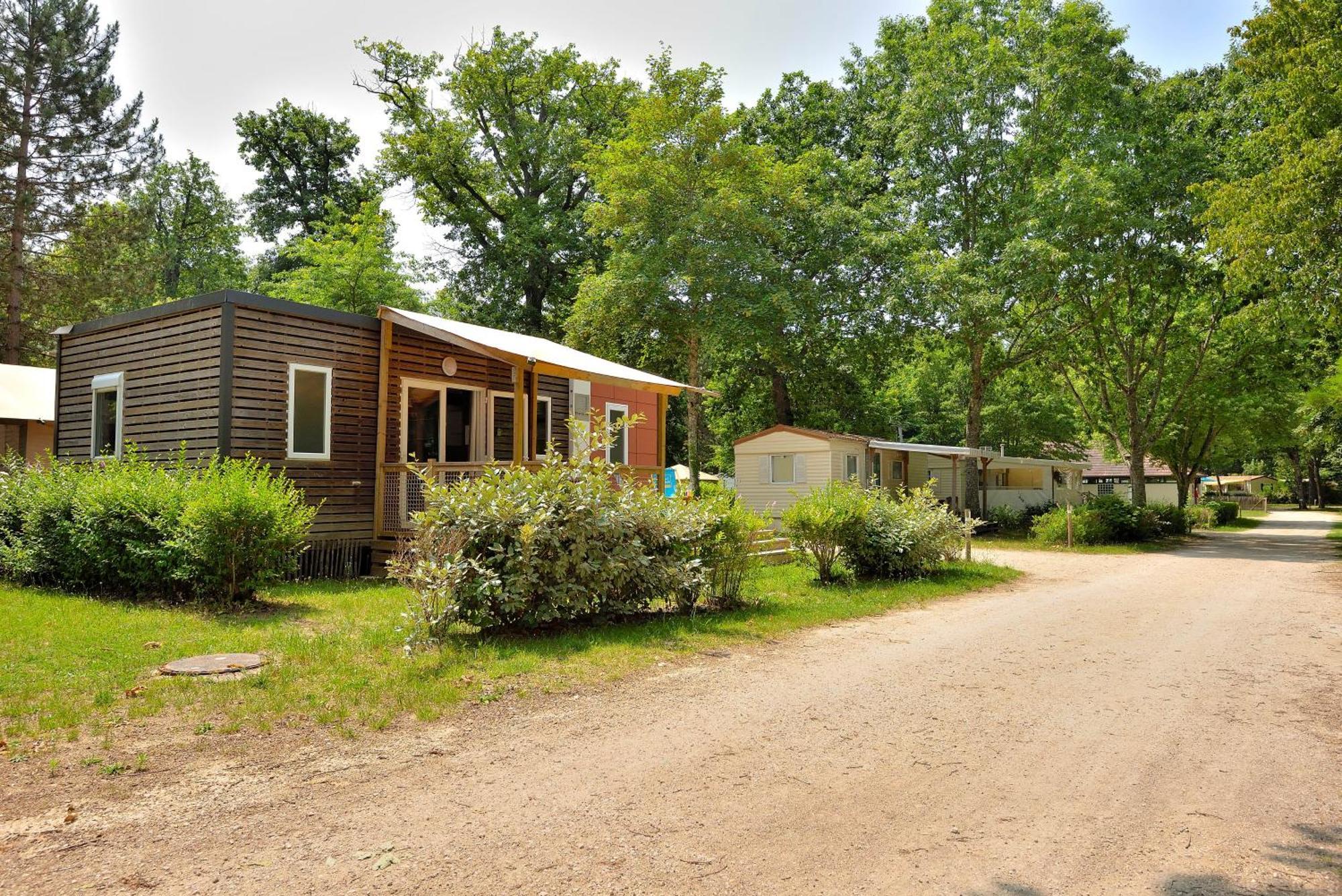 Camping Etang De La Vallee Combreux エクステリア 写真